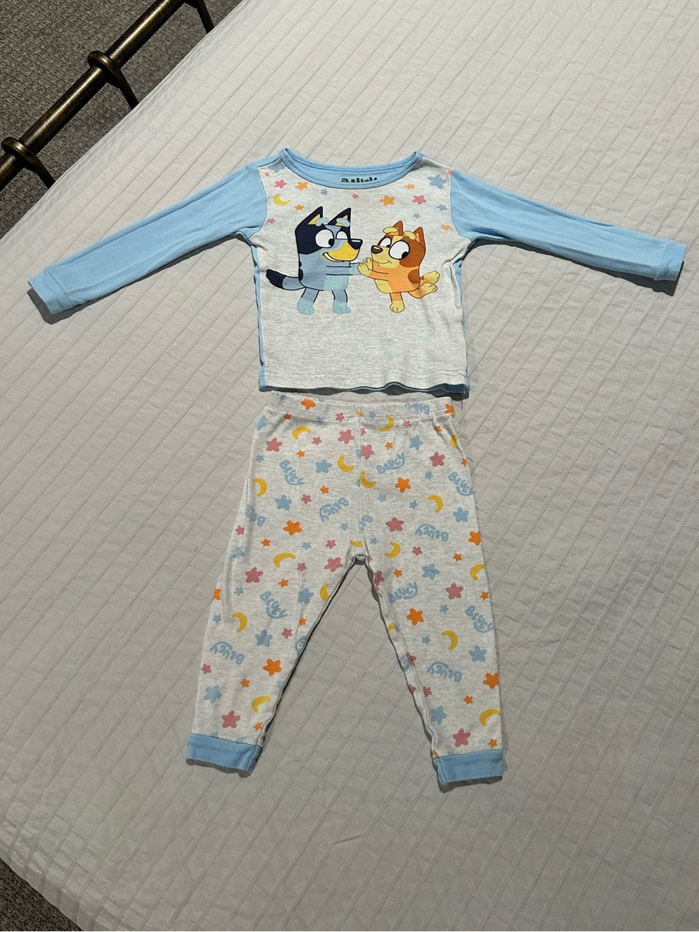 Bluey Long-Sleeve Kids Pajama Set with Bluey & Bingo
